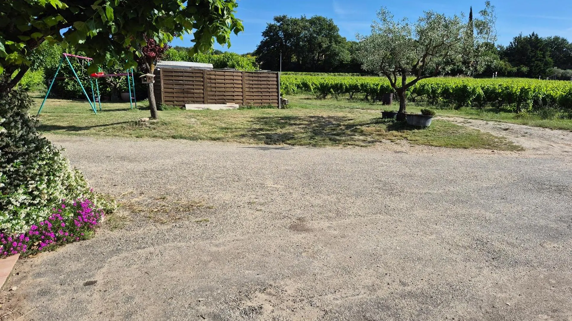 Semesterbostad Gite Entre Rieu Et Fournache Mirabel-aux-Baronnies